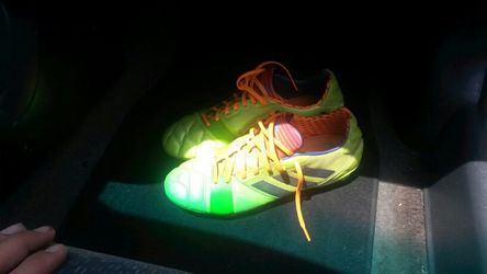 Adidas soccet shoes