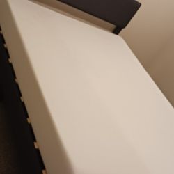 QUEEN BED FRAME AND MATTRESS 