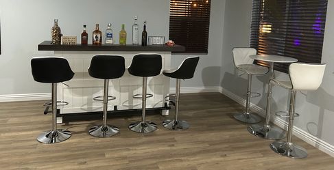 LIKE NEW Home Bar + Bar Table + 6 Bar Stools