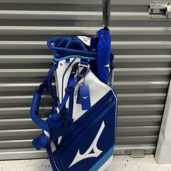 Brand new Mizuno staff stand bag