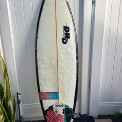 DHD Switch Blade 2 Surfboard (OAM traction Pads & FCS fins Included)