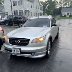 2004 Infiniti Fx35