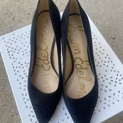 Sam Edelmam Black Heels With Spikes On The Back