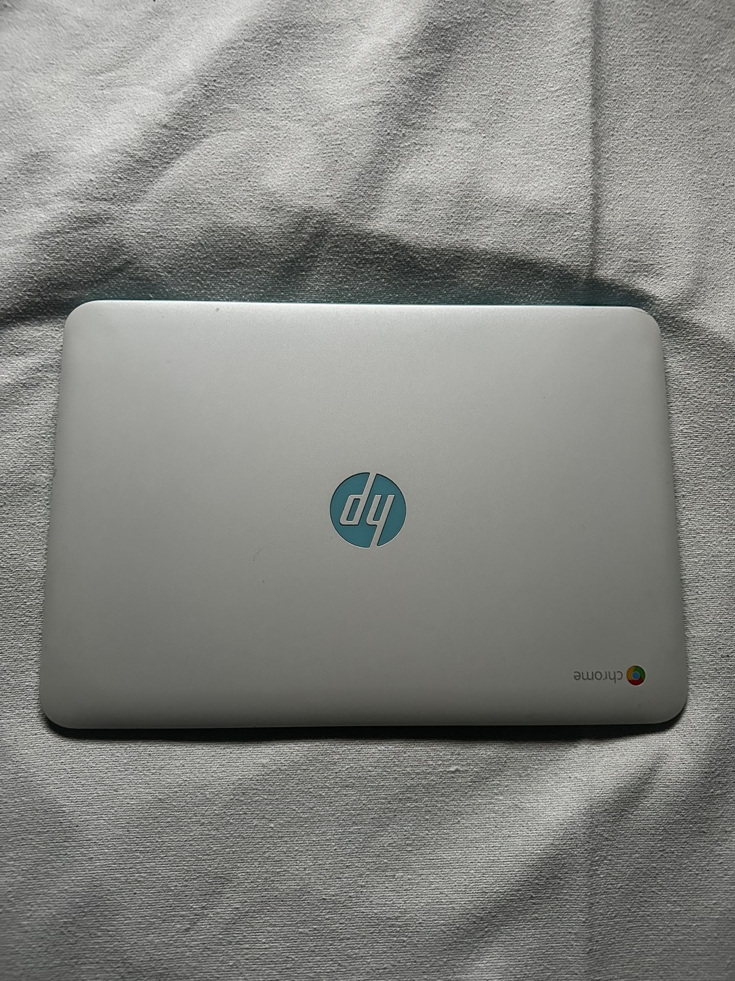 HP Chromebook 14 – Works on Charger – Battery Not Tested
