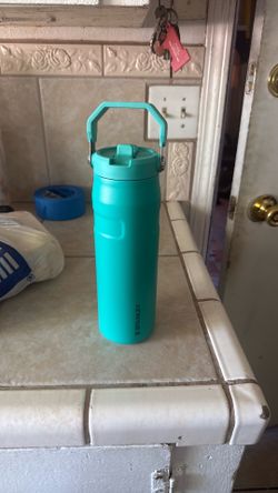 Stanley 24 ounce hot or cold cup