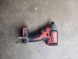 Milwaukee M18 IMPACT Driver
