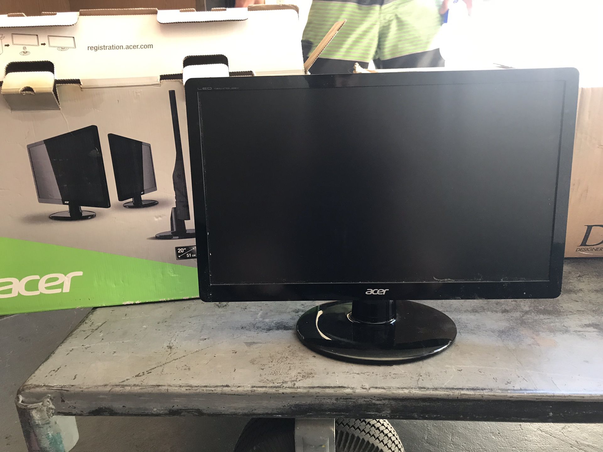 Acer 20” HD LED computer monitor