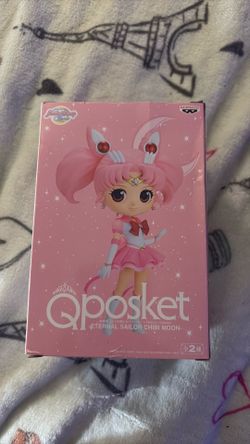 Sailor Moon statue