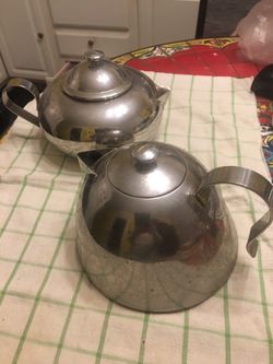 Septer tea pots set