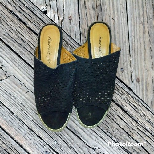 Women's American Eagle Wedges Black Suede Size 8