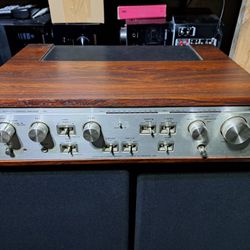 Luxman L-480 Integrated Amplifier for Sale in Torrington, CT - OfferUp