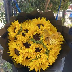 Sunflower Bouquet 