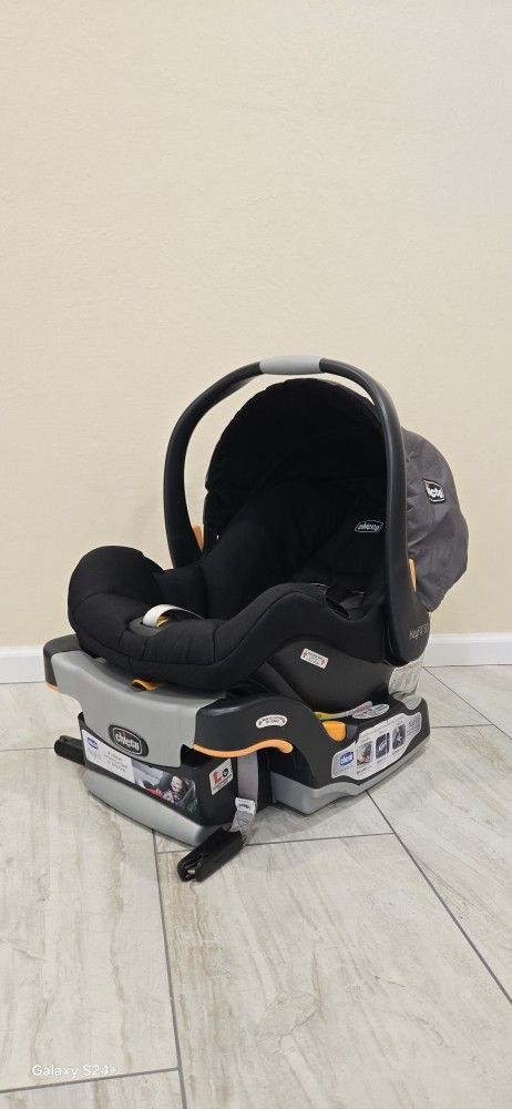 Chicco KeyFit ClearTex Infant Car Seat