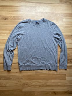 H&M crewneck sweatshirt