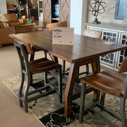 Counter Height Table With 4 Chairs 