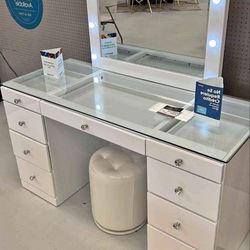 Avery Vanity & Top W/Led 
White and Black color available