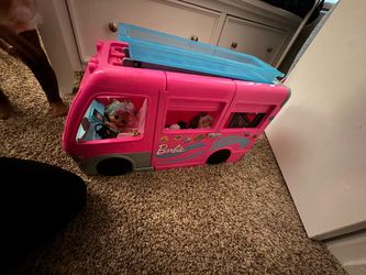 Barbie camper