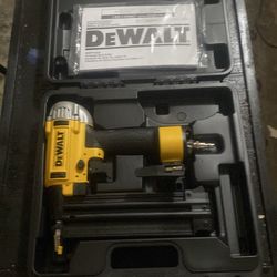 Dewalt brad nailer