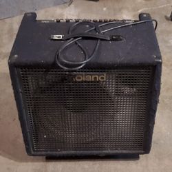 Roland KC500 Keyboard Amp