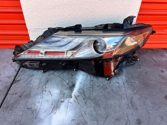 2021-2022 - 2023 HEADLIGHT ASSEMBLY TOYOTA CAMRY LED LH DRIVER  BLACK SIDE OEM