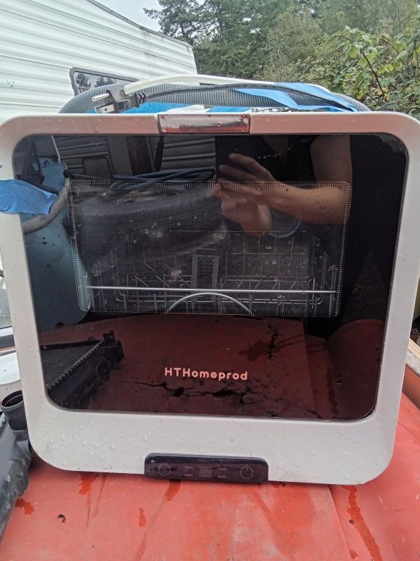 HTH Portable/Countertop Dishwasher