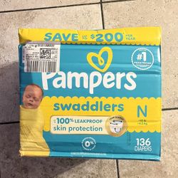 Newborn Pampers Swaddlers