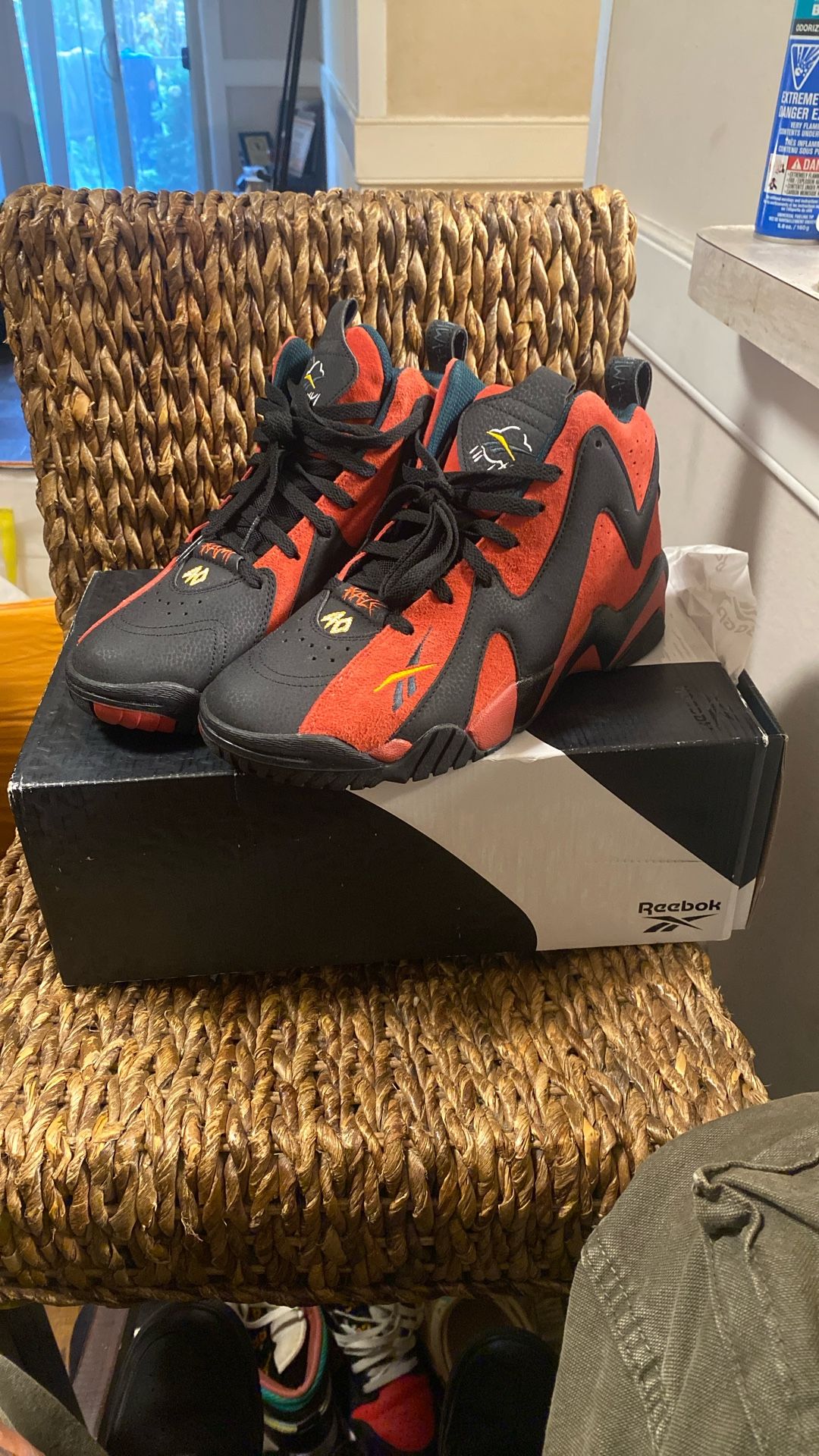 Size 9 - Reebok Kamikaze II Mid Sonics Alternate