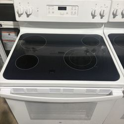 Estufa GE De Vidrio Como Nueva 