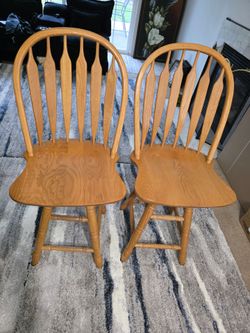 Bar Stools, a set of  swivel, very nice.