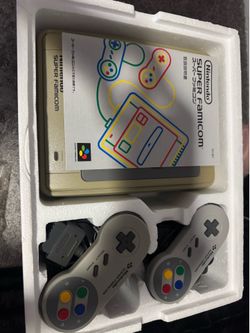 Nintendo Super Famicom Classic Mini Console Japanese SNES  - Excellent Condition