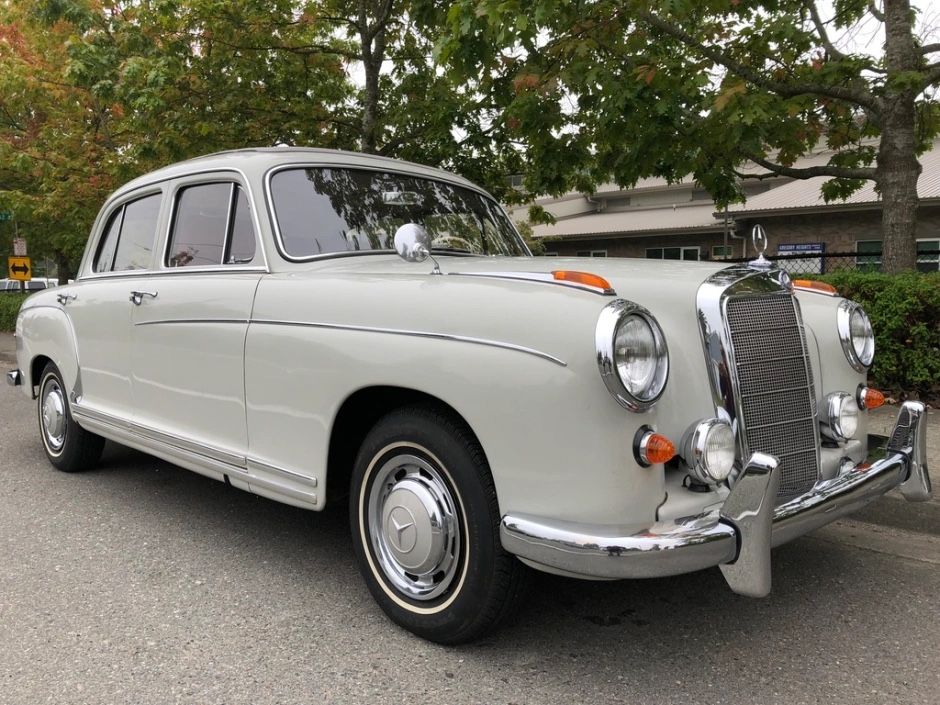 1959 Mercedes 220s Parts