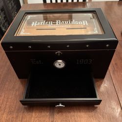 Harley Davidson Cigar Humidor 