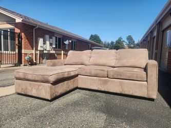 Room & Board Orson Chaise Sectional (Otter) *Delivery Available*