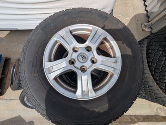 Tundra 5-lug Wheels & Tires, 18"