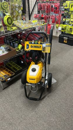 DEWALT 2400 PSI 1.1 GPM Cold Water Electric Pressure Washer