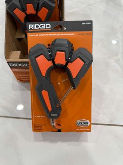 RIDGID 3-Outlet Contractor Grade PowerHook