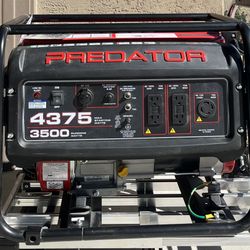 Gas-powered Portable Generator  4375 Watt