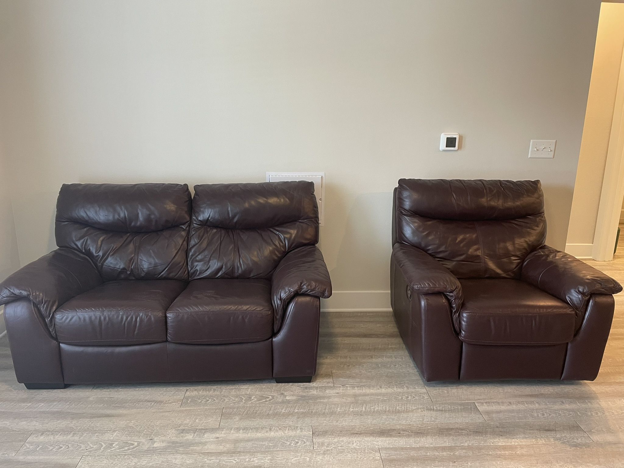 Matching Leather Recliner + Loveseat Set – Good Condition!
