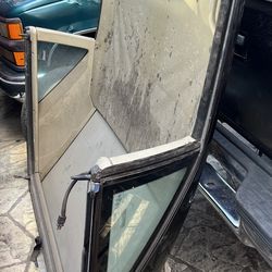 90’s Mercedes SL Hardtop, what you see is what you get, not sure of exact year it goes to. $150 FIRM