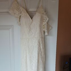 Wedding Dress !!
