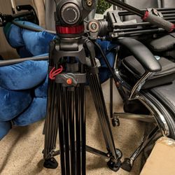 Manfrotto 504 HD Video Head + Tripod 