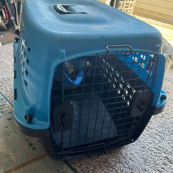 Petmate Dog Carrier 24”