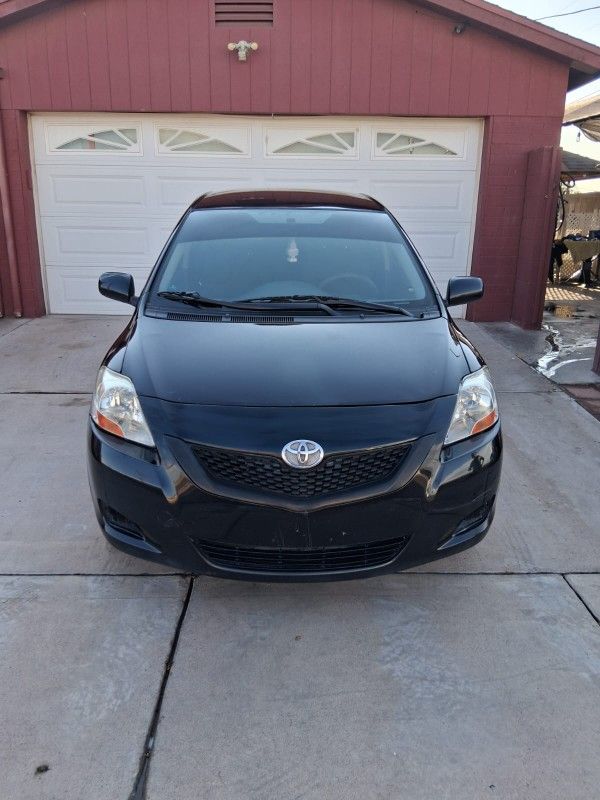 2011 Toyota Yaris