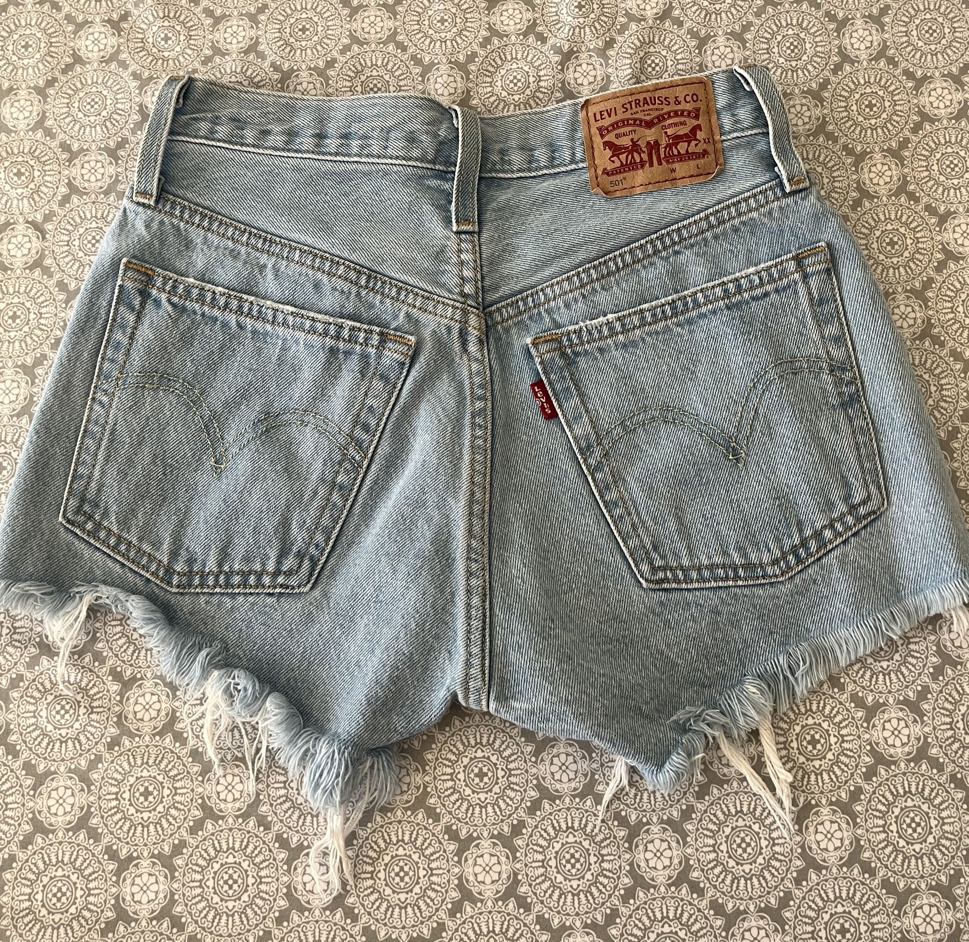 Short Levi's 501 Gisar Caramella - Taille 38 Italien, Neuf Avec Étiquette, Denim Bleu