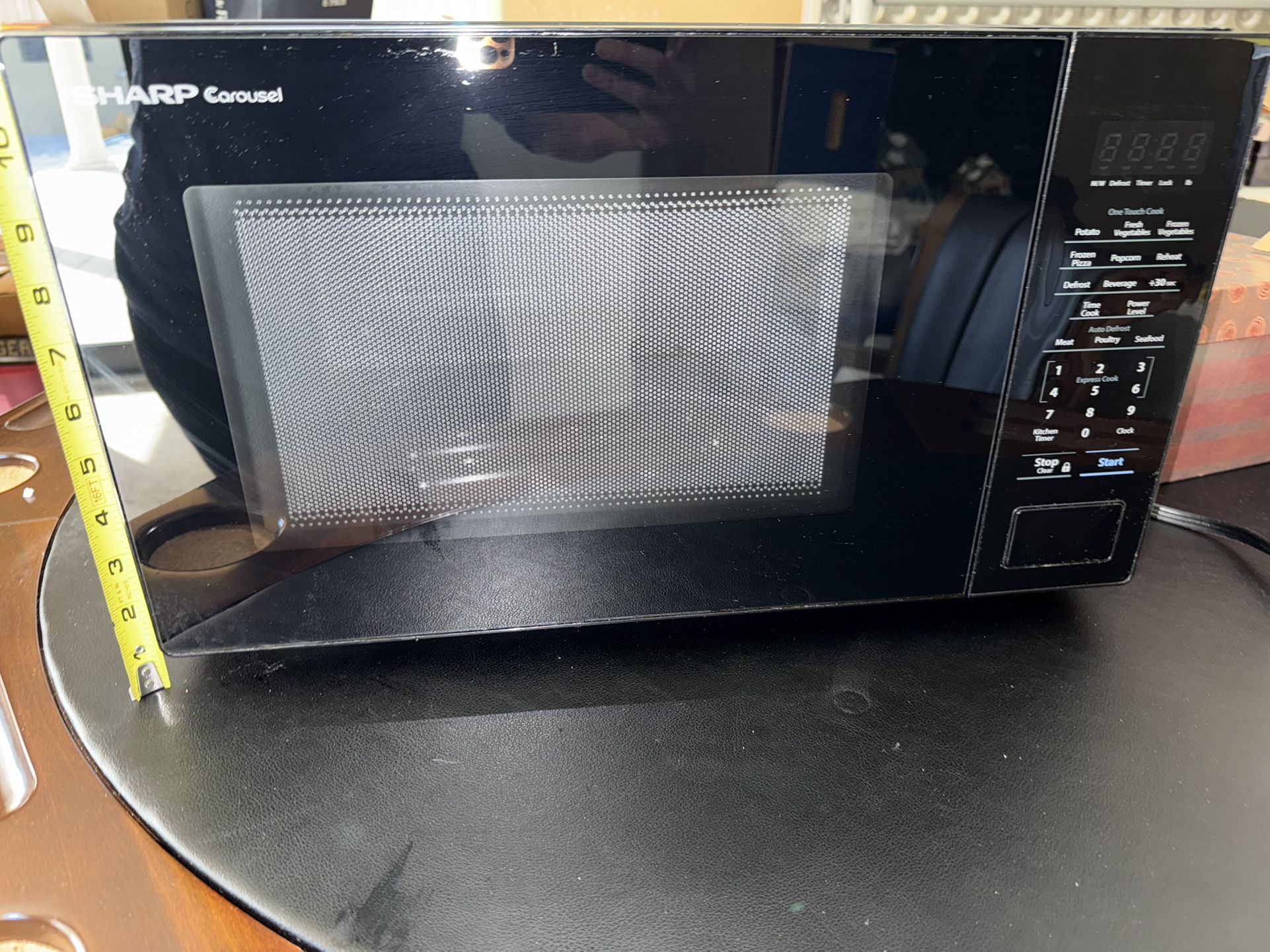 Sharp countertop microwave
