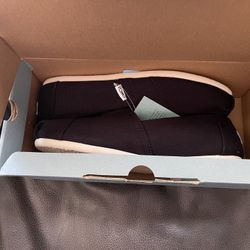 Toms Shoes Size 9.5 In Women