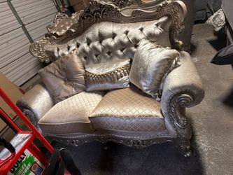 Brand NEW - Baroque Style Tufted Sofa Set - NO Credir Needed - Antique - Vintage - early 2000