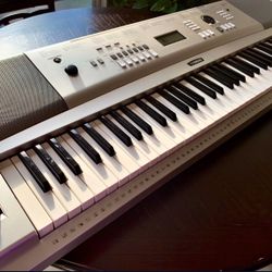 YAMAHA Electronic Portable 76 key Keyboard YPG 225
