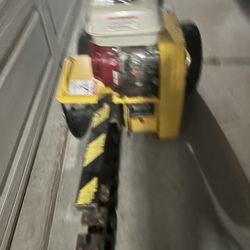 Groundhog Trencher