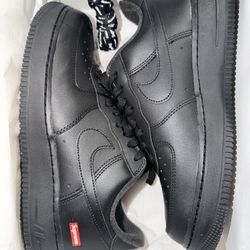 Nike Air Force 1s Supreme Blk Sz 9 
